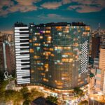 Shopping Center 3 celebra os 472 anos de São Paulo com exposição de e Jean Rosa e Mavinho